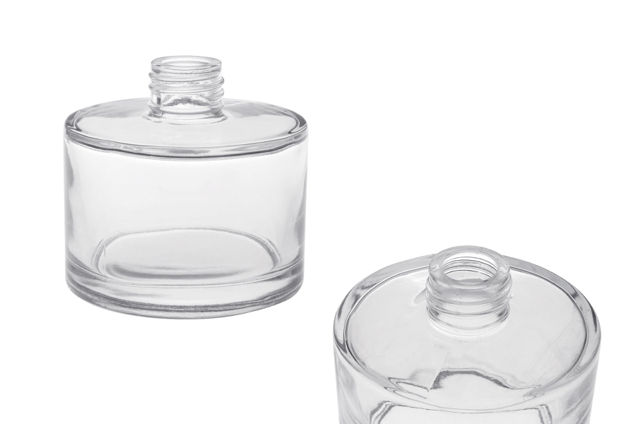 Μπουκάλι γυάλινο κυλινδρικό 200 ml (PP 28) Μπουκάλι γυάλινο κυλινδρικό 200 ml (PP 28)