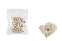 Fiori fatti a mano con panno e perline di legno per bomboniere e decorazioni - 6 pezzi. Fiori fatti a mano con panno e perline di legno per bomboniere e decorazioni - 6 pezzi.-εικόνα_προϊοντική