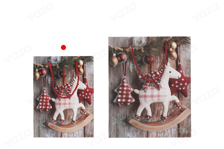 Sac cadeau en papier 180x85x240 mm (210 g) avec un motif de cheval de Noël et une ficelle rouge pour poignée - 12 pièces. Sac cadeau en papier 180x85x240 mm (210 g) avec un motif de cheval de Noël et une ficelle rouge pour poignée - 12 pièces.-photo_groupe