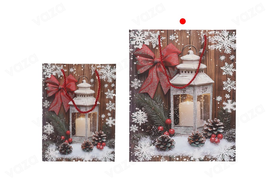 Sac cadeau en papier 260x100x320 mm (210 g) avec un motif de lanterne de Noël et une ficelle rouge pour poignée - 12 pièces. Sac cadeau en papier 260x100x320 mm (210 g) avec un motif de lanterne de Noël et une ficelle rouge pour poignée - 12 pièces.-photo_groupe