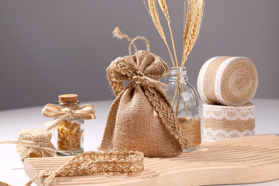 Decorative beige-brown hessian trim, 20 mm wide (one piece is 10 meters long) Decorative beige-brown hessian trim, 20 mm wide (one piece is 10 meters long)-image_dimensions
