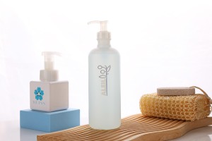 Flasche 500 ml aus Kunststoff mit Pumpe für Schampoo, halbtransparent-bildgruppe