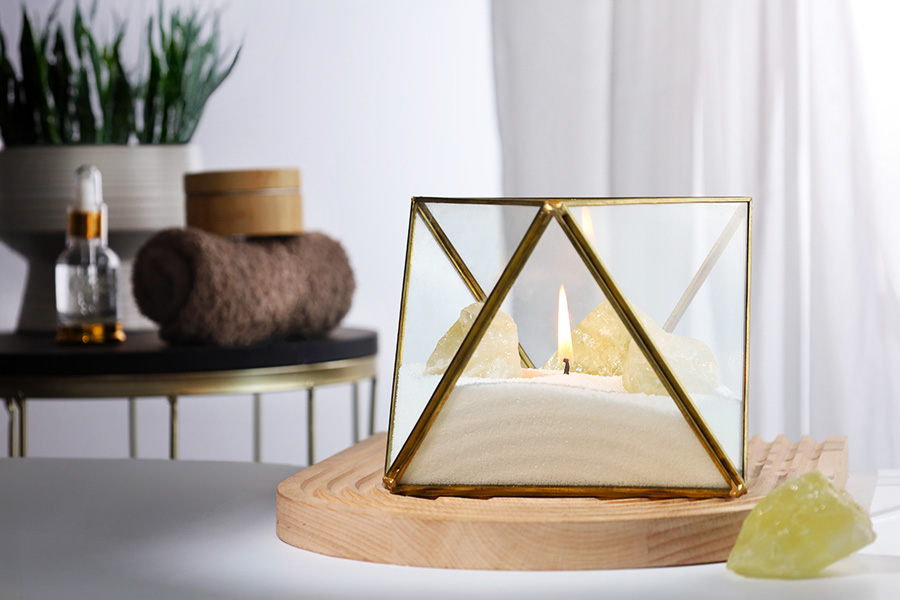 Decorative polygon glass candle holder-image_group