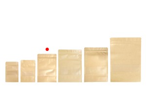 Sachets en papier kraft de type Doypack 140 x 40 x 200 mm, avec fermeture zip et fenêtre, revêtement intérieur et extérieur transparent et possibilité de fermeture par thermoscellage - 100 pcs-εικόνα_σύνθεση