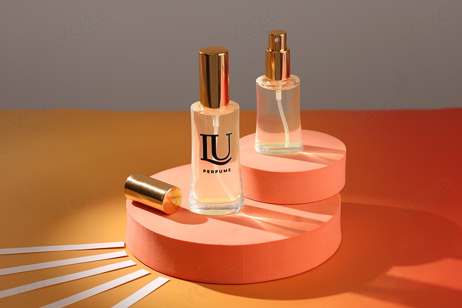 Flacon ovale en verre 50 ml (18/415) avec spray doré brillant pour parfums - (commande minimum : 1 carton)-photo_groupe