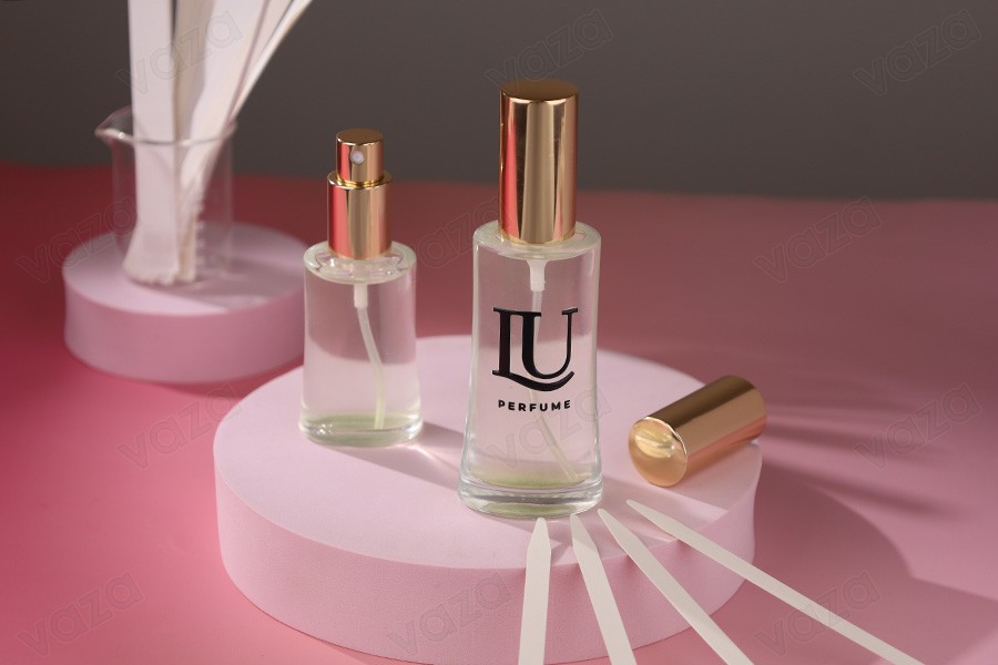 Flacon ovale en verre 50 ml (18/415) avec spray doré brillant pour parfums - (commande minimum : 1 carton)-photo_groupe
