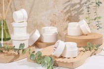 Barattolo di plastica ricaricabile da 30 ml con coperchio e guarnizione di plastica-εικόνα_σύνθεση