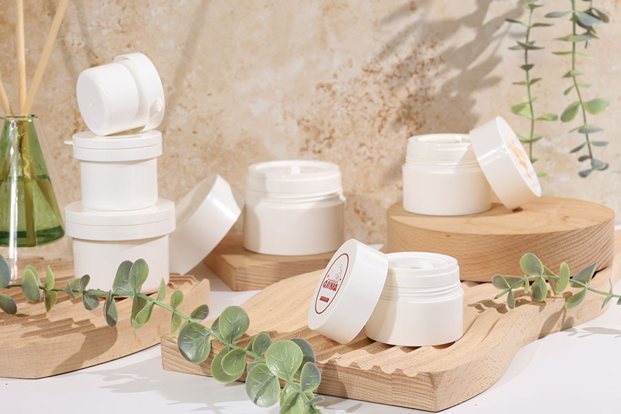 Barattolo di plastica ricaricabile da 30 ml con coperchio e guarnizione di plastica-εικόνα_σύνθεση