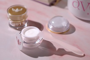 Spatule droite pour crème dans un lot de 24 pièces-εικόνα_σύνθεση