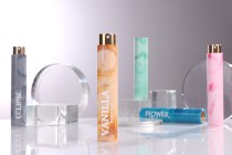 Shishe parfumi 10 ml me pjesën e brëndshme prej qelqi dhe sprej “twist-up”. Shishe parfumi 10 ml me pjesën e brëndshme prej qelqi dhe sprej “twist-up”.-imazh_grup