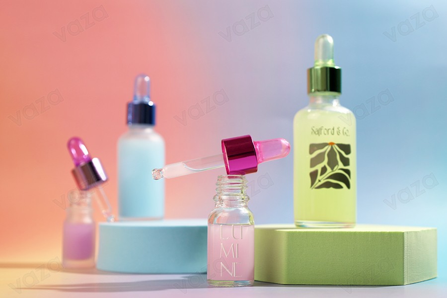 Biberon gome në ngjyra të ndryshme për pikatore 5 deri në 100 ml-imazh_grup
