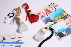 Glasflasche 4 ml herzförmige, sandgestrahlte für Auto-Lufterfrischer mit Holzverschluss und -stopfen – 25 Stück-εικόνα_σύνθεση