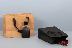 Borsa da regalo di carta ecologica kraft con manico marrone e patta da 20mm  230 x 100 x 170 mm-2