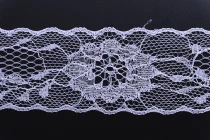 Soft nylon lace trim, width 35 mm - length 10 mm each piece-image_product