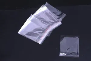 Échantillon de sacs avec fermeture auto-adhésive 254-1--1