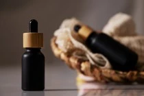 Γυάλινο μπουκαλάκι για αιθέρια έλαια 10 ml μαύρο αμμοβολής με στόμιο PP18