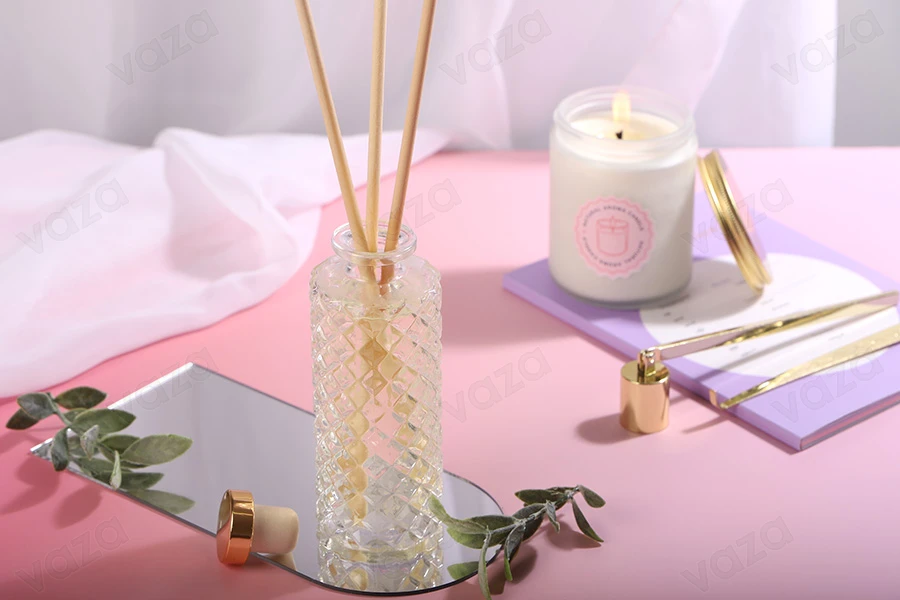 Embossed glass decorative bottle 170 ml for reed diffuser with silicone cork-image_group