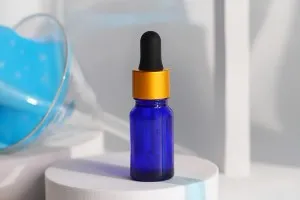 Ciuccio di colore bianco o nero opaco per contagocce da 5 a 100 ml-3