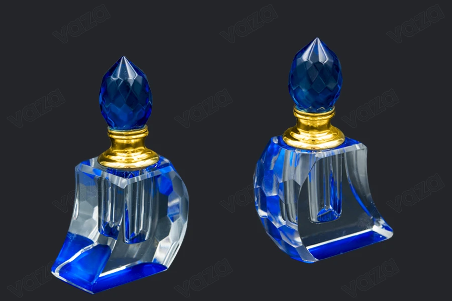 5ml crystal attar bottle with crystal cap and glass dipstick, in 3 colors. 5ml crystal attar bottle with crystal cap and glass dipstick, in 3 colors.-