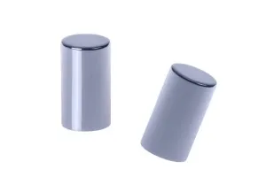 Bouchon en aluminium argenté pour le spray « Crimp ».-1