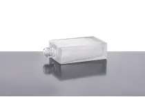 Γυάλινη φιάλη αρωματοποιίας τετράγωνη 60 ml αμμοβολή (18/415) Γυάλινη φιάλη αρωματοποιίας τετράγωνη 60 ml αμμοβολή (18/415)