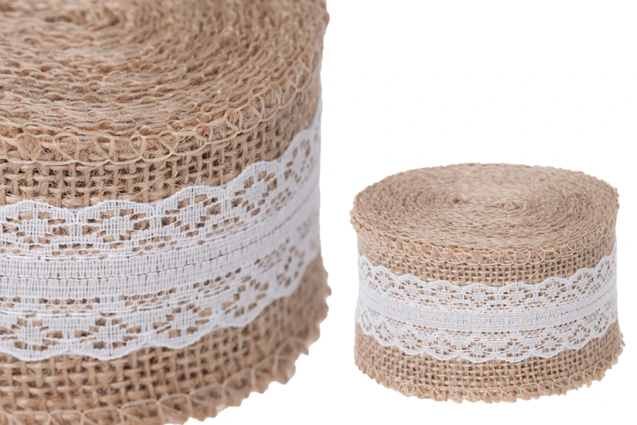 Tresse de jute avec dentelle de 55 mm de large (4,30 mètres par pièce) Tresse de jute avec dentelle de 55 mm de large (4,30 mètres par pièce)