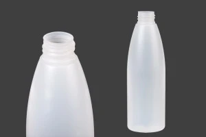 Bottiglia di plastica   semitrasparente da 200ml PP24-2