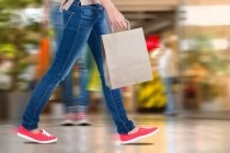 Σακούλα χάρτινη με χερούλι σε γήινο χρώμα και διαστάσεις 280x120x330 mm - 25 τμχ Σακούλα χάρτινη με χερούλι σε γήινο χρώμα και διαστάσεις 280x120x330 mm - 25 τμχ