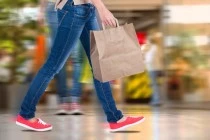 Σακούλα χάρτινη με χερούλι σε γήινο χρώμα και διαστάσεις 320x160x360 mm - 25 τμχ Σακούλα χάρτινη με χερούλι σε γήινο χρώμα και διαστάσεις 320x160x360 mm - 25 τμχ