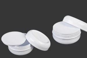 Βαζάκι πλαστικό λευκό 50 ml με παρέμβυσμα-2