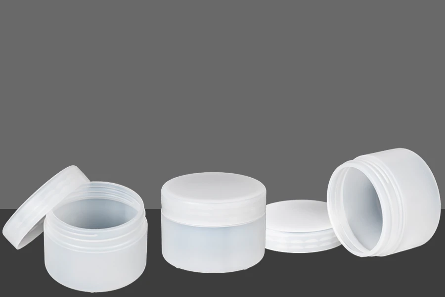 Plastic white semi-transparent jar 100 ml Plastic white semi-transparent jar 100 ml