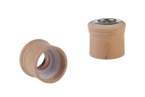 Tappo per bottiglia diffusore di ambiente in legno PP28 color caffè con anello interno in alluminio argentato, con alloggiamento per bastoncini e tappo. Tappo per bottiglia diffusore di ambiente in legno PP28 color caffè con anello interno in alluminio argentato, con alloggiamento per bastoncini e tappo.