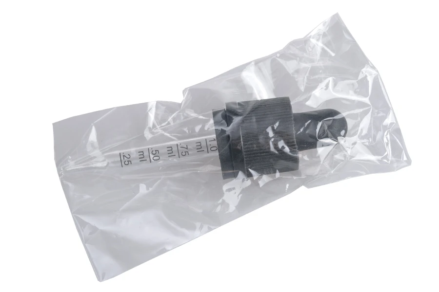 Σταγονομετρητής 20 ml με μύτη, ασφάλεια CRC και διαβάθμιση κατάλληλη και για ηλεκτρονικό τσιγάρο (μαύρο καπάκι-μαύρη πιπίλα ΜΑΤ) - σε ατομική συσκευασία Σταγονομετρητής 20 ml με μύτη, ασφάλεια CRC και διαβάθμιση κατάλληλη και για ηλεκτρονικό τσιγάρο (μαύρο καπάκι-μαύρη πιπίλα ΜΑΤ) - σε ατομική συσκευασία
