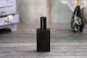 Φιάλη αρωματοποιίας 50 ml σε μαύρο (18/415)-5