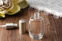Φιάλη αρωμάτων (18/415) γυάλινη 50 ml οβάλ Φιάλη αρωμάτων (18/415) γυάλινη 50 ml οβάλ