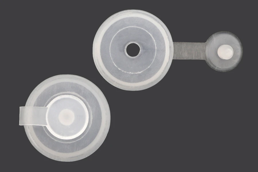 Tappo in plastica (PE) con coperchio (vite) - diametro 19 mm - 50 pz-dimensioni_immagine