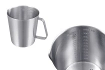 Edelstahlgefäß (inox) 1000ml mit Graduierung und Griff