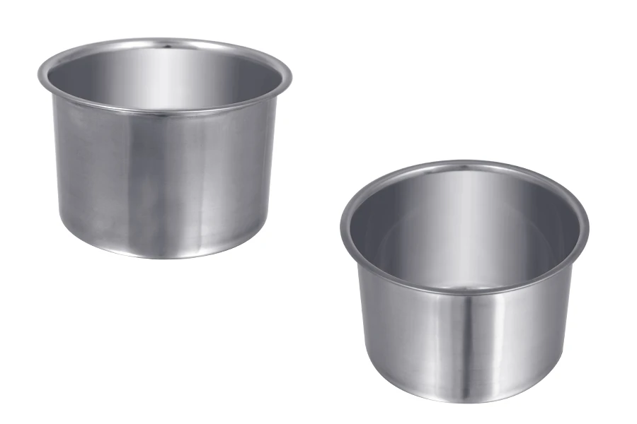 Contenitore metallico (acciaio inossidabile) per bagnomaria - 155 mm. Contenitore metallico (acciaio inossidabile) per bagnomaria - 155 mm.