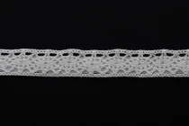 Self-adhesive white lace tape, width 12 mm - length 4,6 meters each piece Self-adhesive white lace tape, width 12 mm - length 4,6 meters each piece-image_product