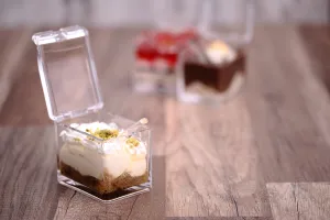 Boîte en acrylique aux dimensions 81 x 57 x 70 mm transparente avec couvercle intégré et cuillère (longueur 112 mm) pour bonbons et épices-6