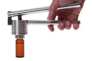 Outil de fermeture pour bouchons avec fermeture de sécurité à sertir 20 mm-5