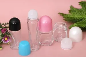 Flacon roll-on en verre de 50 ml avec bouchon en plastique rose-6