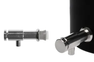 Metallhahn in silber (gerader)-1