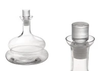 Karaffe 1500 ml für 168x207 Wein mit Acryl- Deckel Karaffe 1500 ml für 168x207 Wein mit Acryl- Deckel