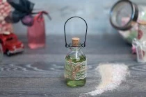 100ml glass bottle with metal hanger and cone cork stopper 100ml glass bottle with metal hanger and cone cork stopper