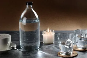 Bottiglia di vetro trasparente da 1000 ml.-3