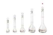 200 ml Messzylinder mit Glasstopfen 200 ml Messzylinder mit Glasstopfen