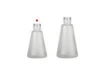 Glass bottle 30 ml in conical shape suitable for reed diffuser Glass bottle 30 ml in conical shape suitable for reed diffuser
