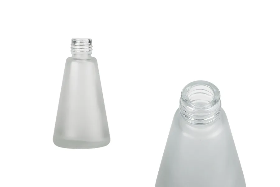 Μπουκαλάκι γυάλινο αμμοβολής 50 ml σε κωνικό σχήμα κατάλληλο για αρωματικό χώρου Μπουκαλάκι γυάλινο αμμοβολής 50 ml σε κωνικό σχήμα κατάλληλο για αρωματικό χώρου