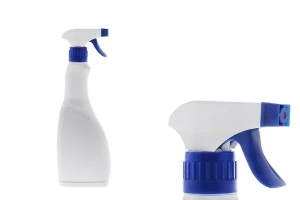 Bouteille en plastique de 750 ml avec pompe pour la pulvérisation-1